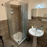 Bed & Breakfast Sanctuary