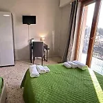 Sanctuary 3* Pompeji